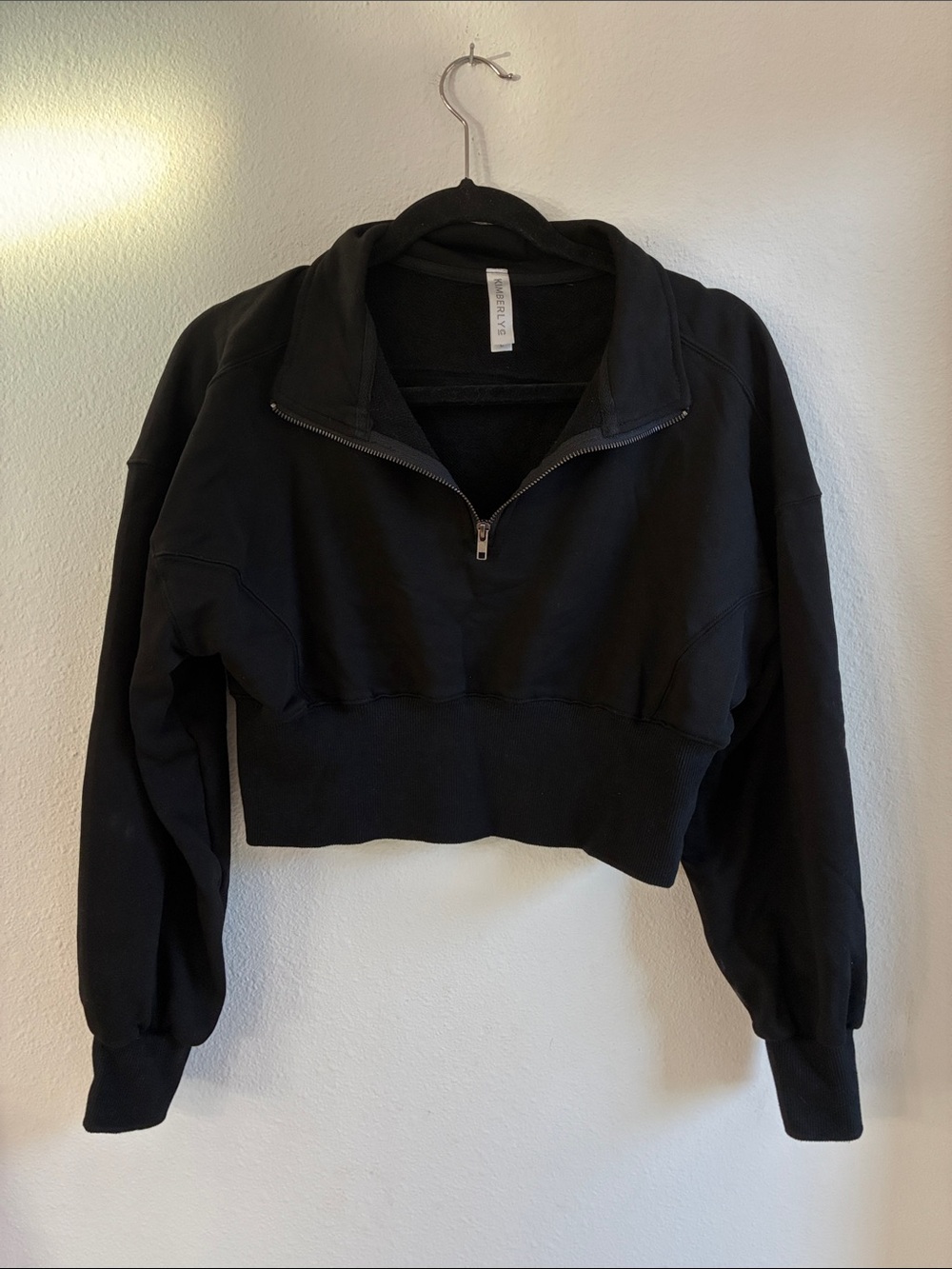 Cropped Half-Zip Sweatshirt - Black